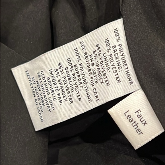 ⭐️ New Carmen Marc Valvo Faux Leather Skirt Size 12 - Picture 4 of 6